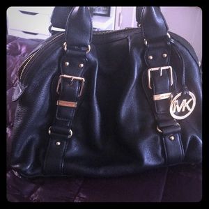 Michael Kors Purse Authentic small but roomy